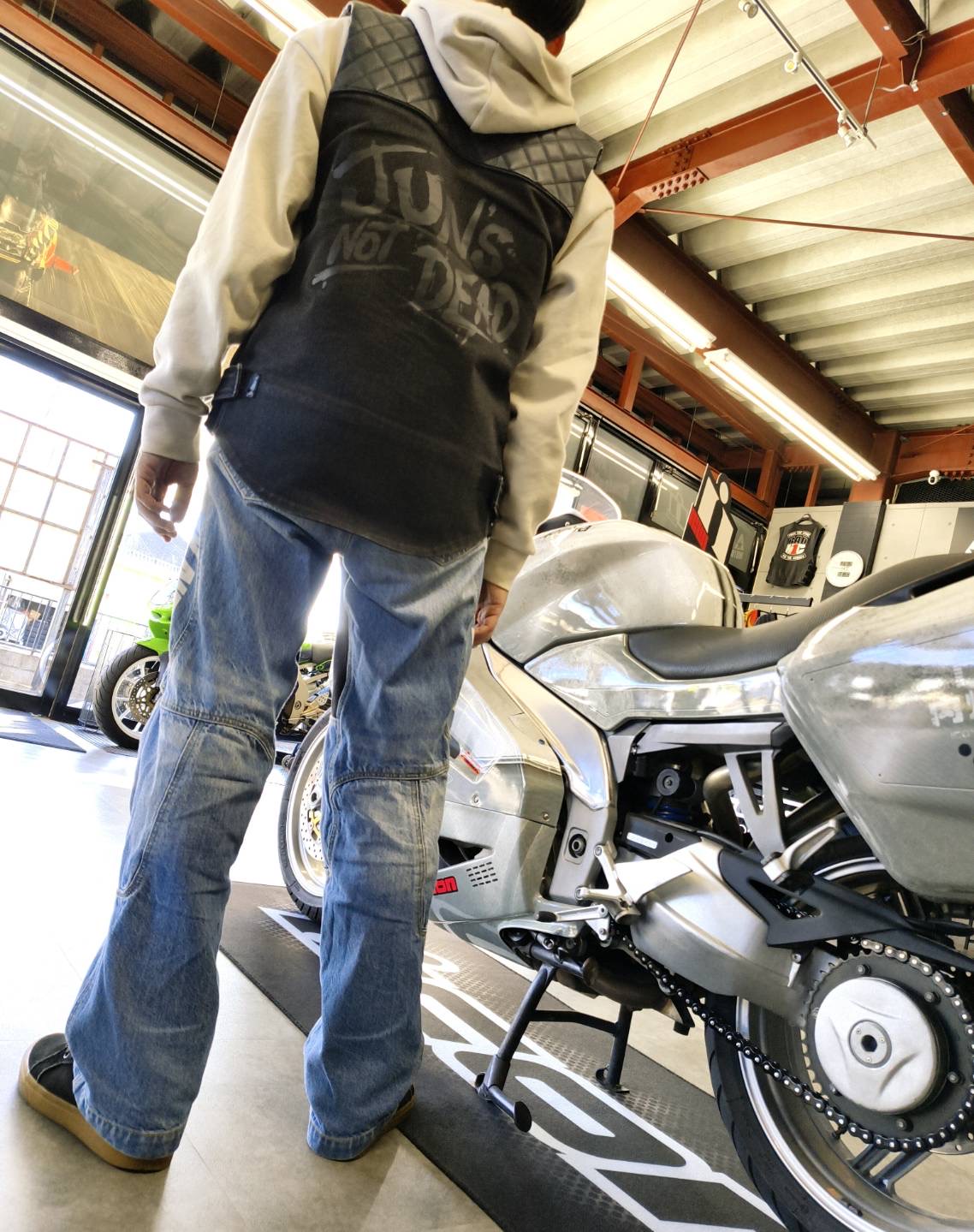 HOOLIGAN ＄160 | ICON（アイコン）総輸入販売元 AFG MOTOSPORTS【実