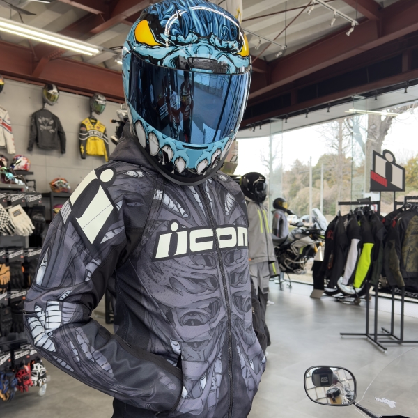 ICON(アイコン) エアフォーム グラフィック ヘルメット